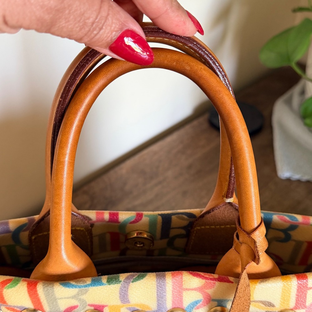 Dooney & Bourke Multicolor Mongram Tote Bag Leather Trim Tassel Charm Y2K Preppy - Picture 7 of 15